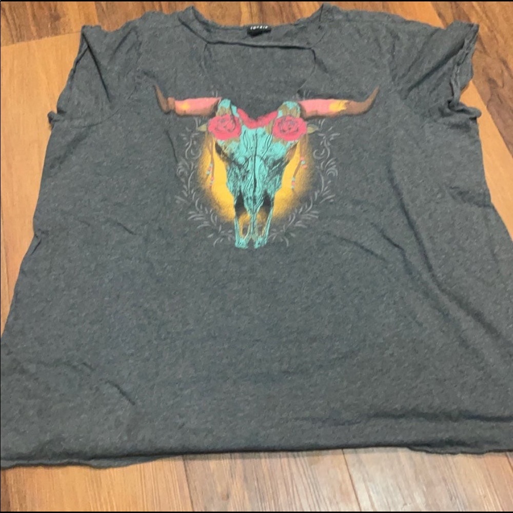 Torrid floral Bull skull v neck choker tee